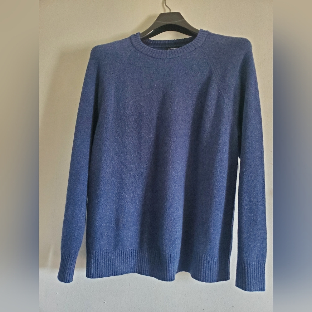 Sweater Banana Republic 100% wool size XL